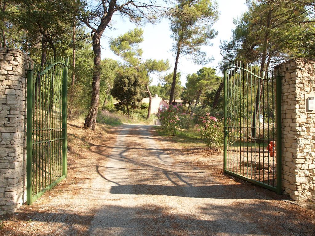 Roque Blanc Chambres La Roque-d'Antheron Εξωτερικό φωτογραφία